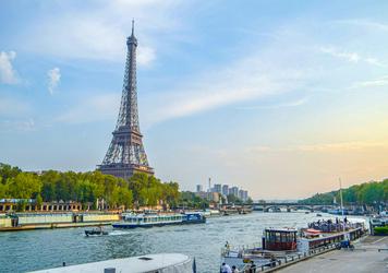 Paris Transfert : Naviguer avec élégance